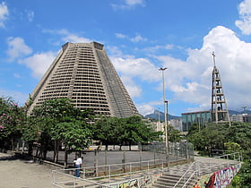 catedral metropolitana de sao sebastiao de rio de janeiro