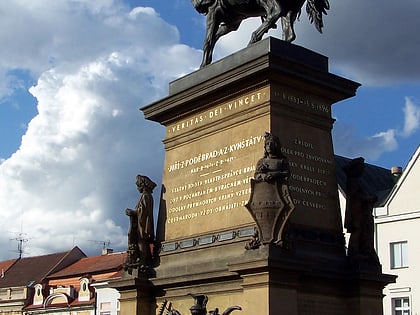 pomnik jiriho z podebrad podebrady